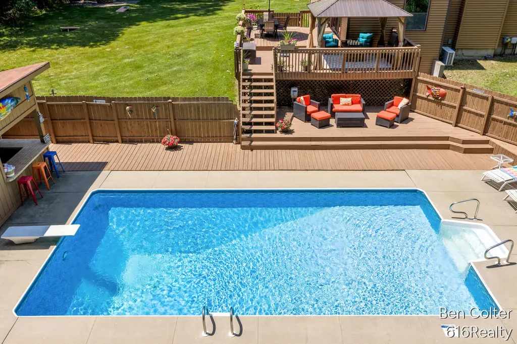 3161 Emberwood Drive SE Lowell Charter Township MI 49331