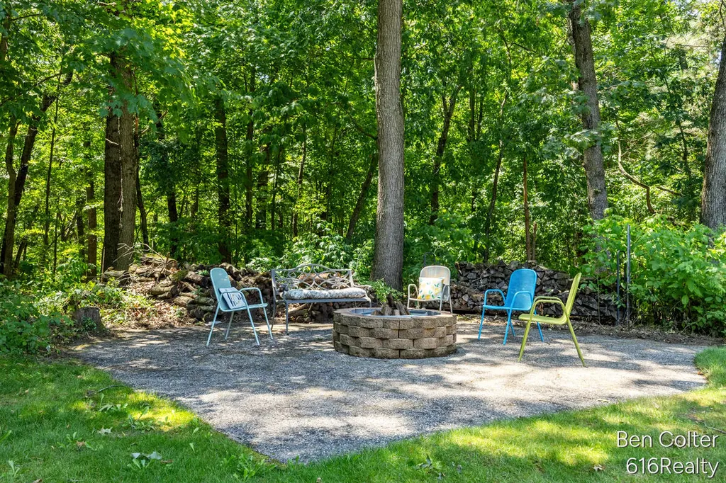 3161 Emberwood Drive SE Lowell Charter Township MI 49331