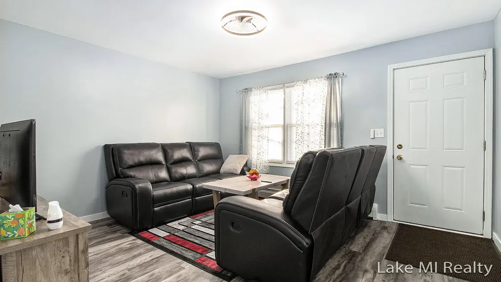 2130 Banner Drive SW Wyoming City MI 49509