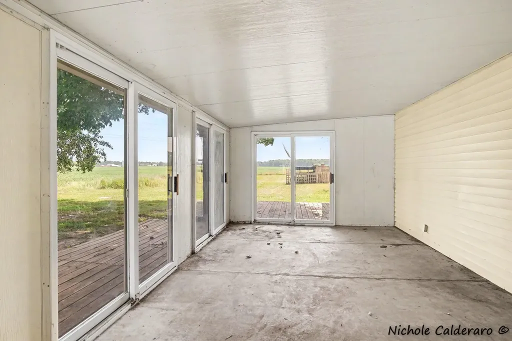 9640 E Condensery Road Bloomer Township MI 48811