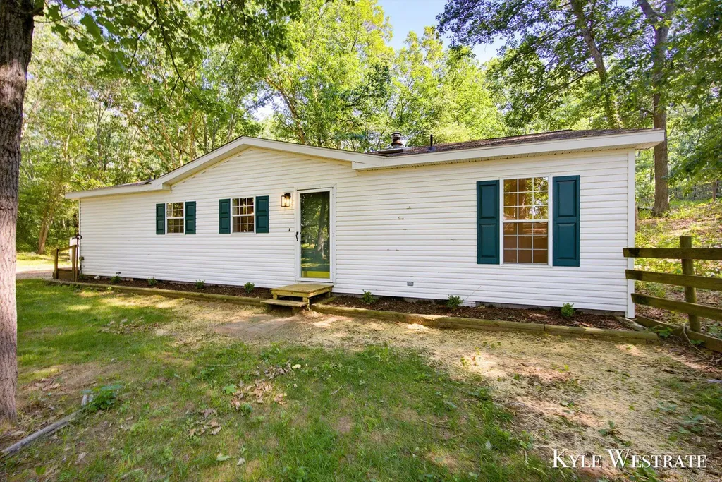 3870 115th Avenue Valley Township MI 49010