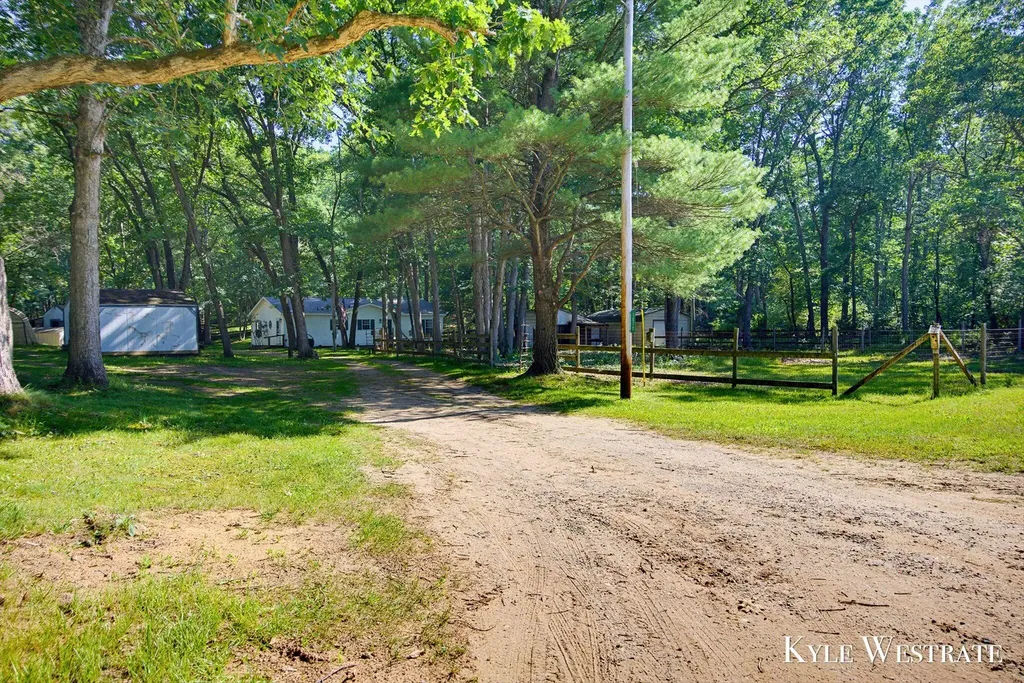 3870 115th Avenue Valley Township MI 49010