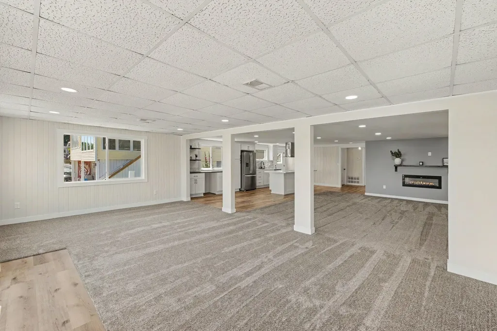 6600 Shoreline Court Boston Township MI 48881