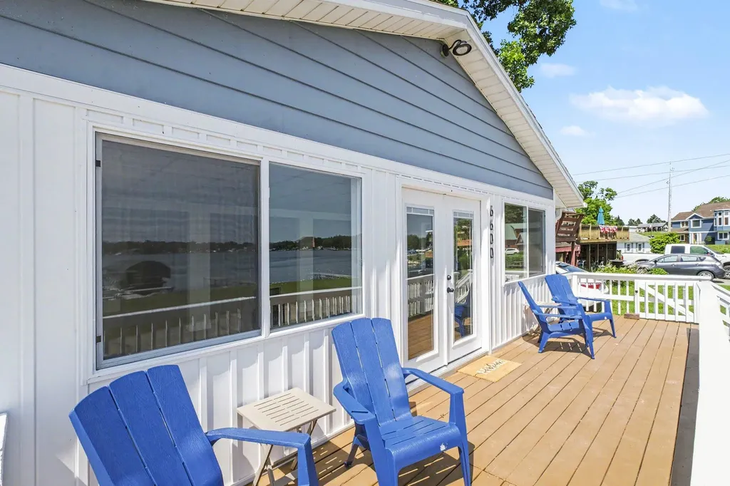 6600 Shoreline Court Boston Township MI 48881