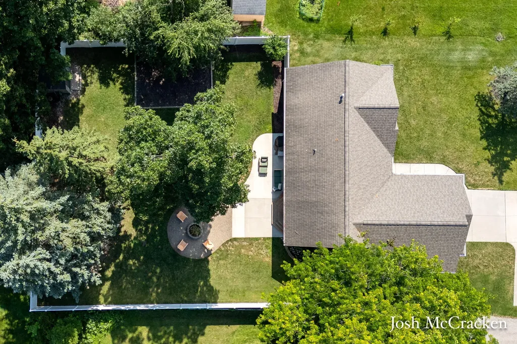 5195 76th Street SE Caledonia Township MI 49316