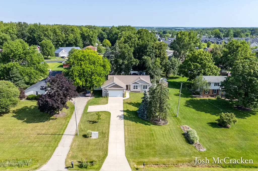 5195 76th Street SE Caledonia Township MI 49316