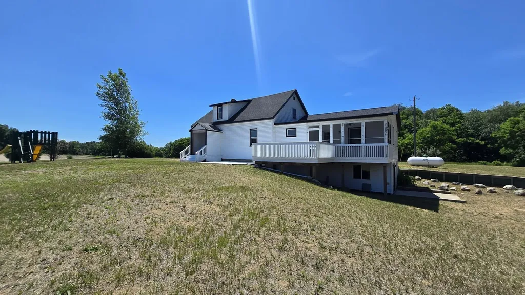9322 N 80th Avenue Weare Township MI 49449