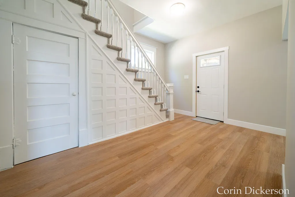 546 N Michigan Avenue Hastings City MI 49058