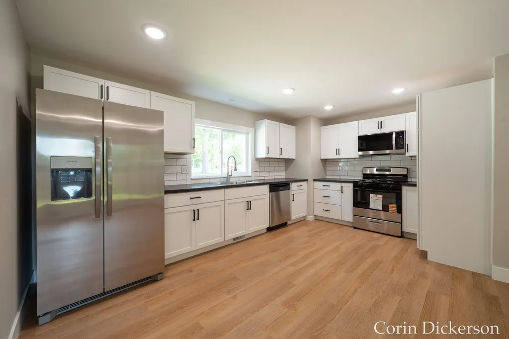546 N Michigan Avenue Hastings City MI 49058