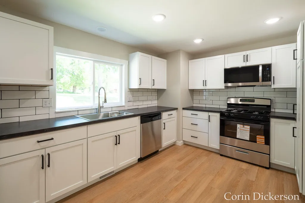 546 N Michigan Avenue Hastings City MI 49058
