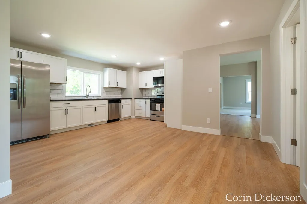 546 N Michigan Avenue Hastings City MI 49058