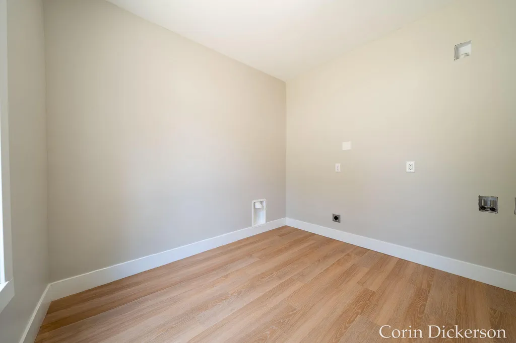 546 N Michigan Avenue Hastings City MI 49058