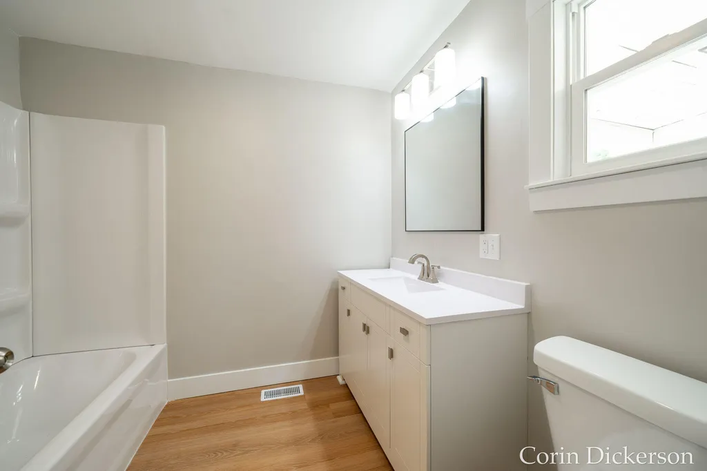 546 N Michigan Avenue Hastings City MI 49058