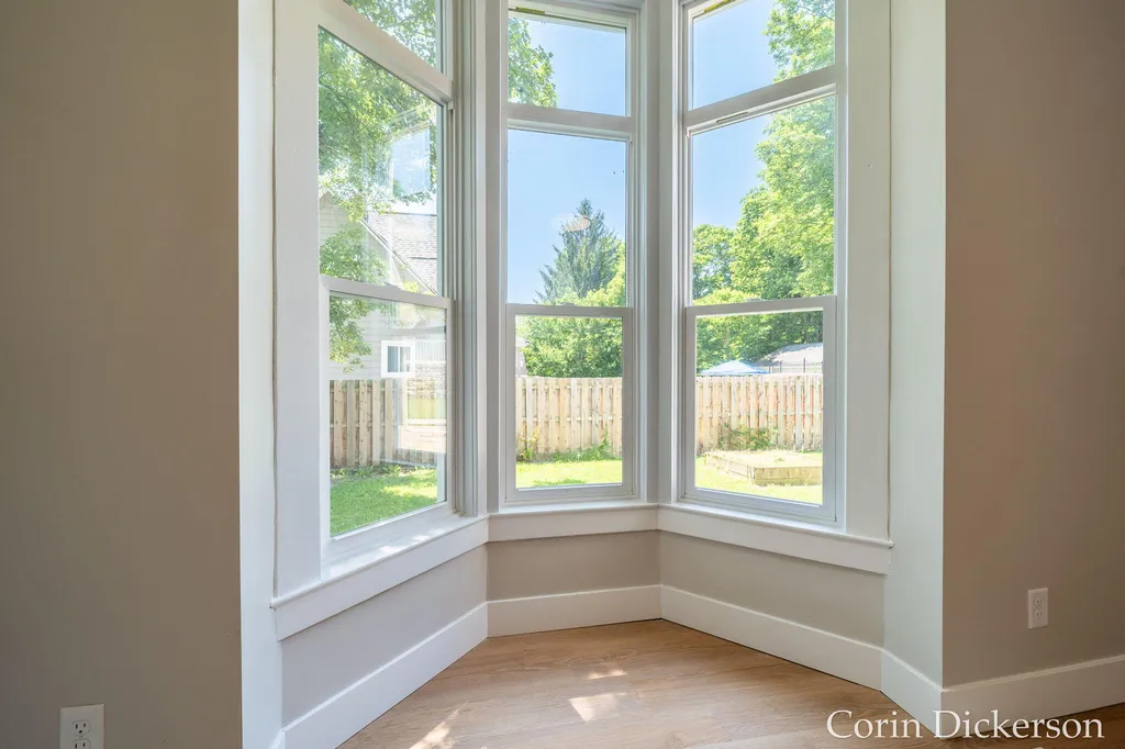 546 N Michigan Avenue Hastings City MI 49058