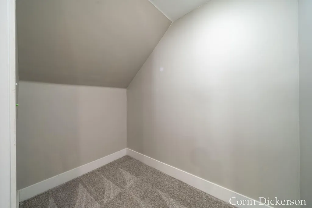 546 N Michigan Avenue Hastings City MI 49058