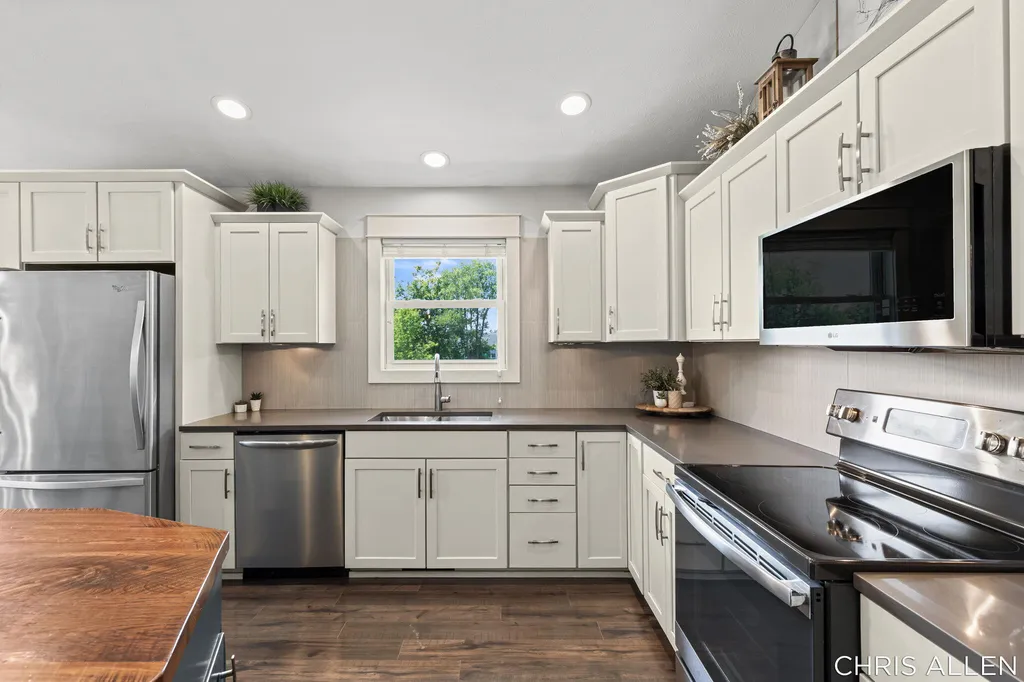 1840 Planters Row Drive SW Byron Township MI 49315
