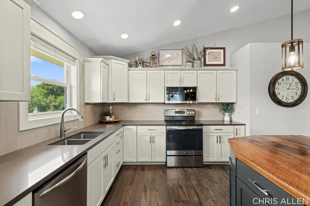1840 Planters Row Drive SW Byron Township MI 49315