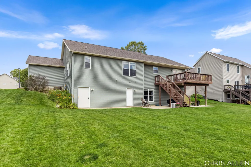 1840 Planters Row Drive SW Byron Township MI 49315