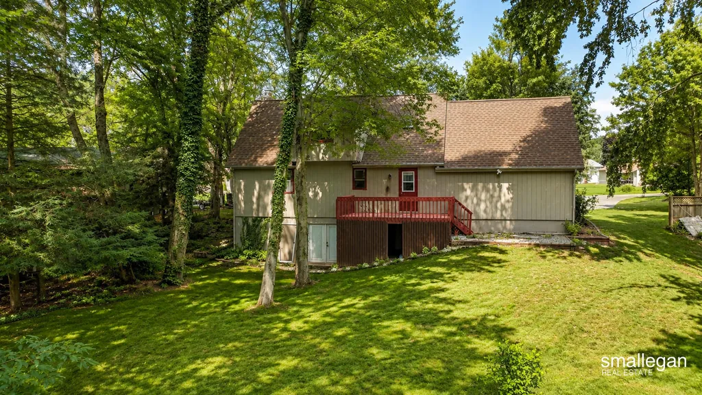 827 Shadybrook Drive Holland Charter Township MI 49424