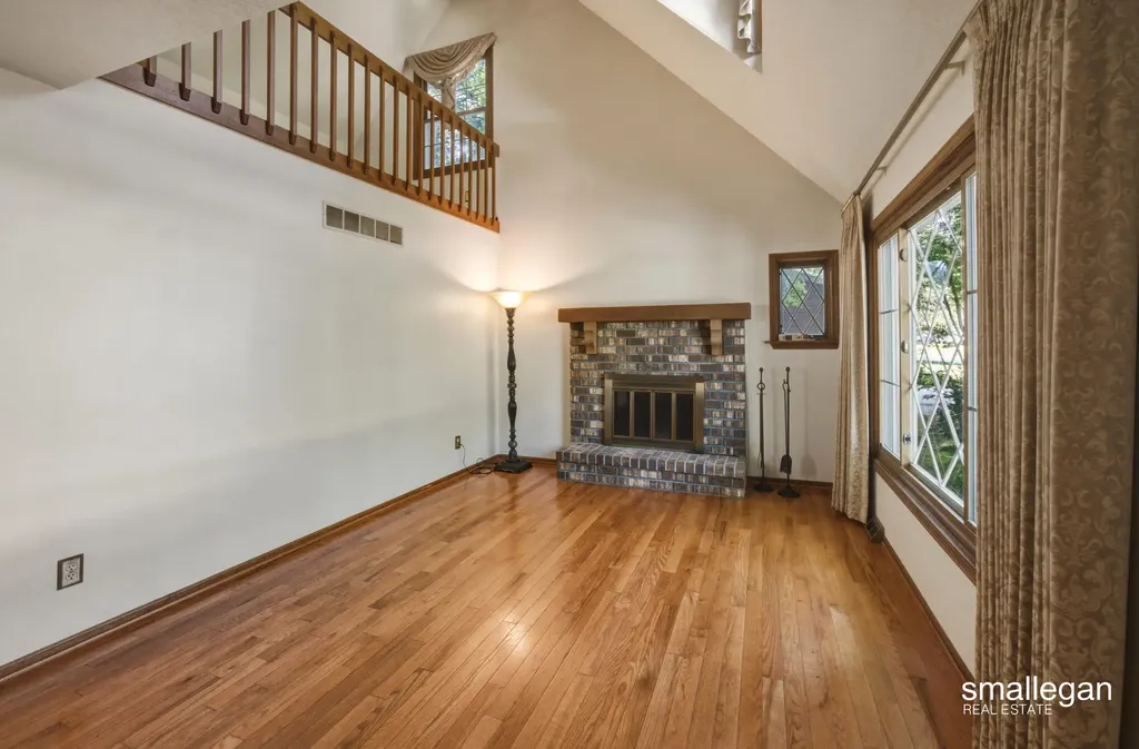 827 Shadybrook Drive Holland Charter Township MI 49424