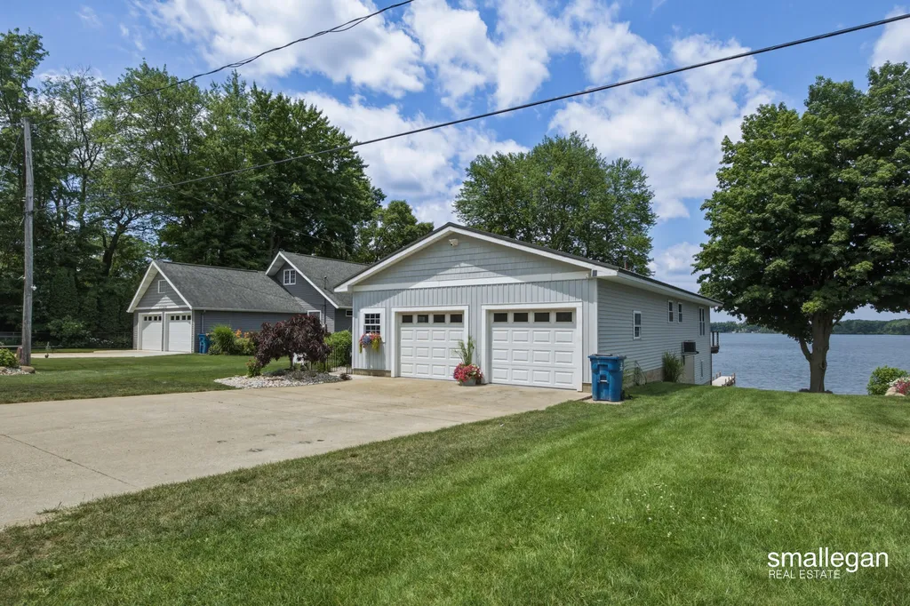 17230 Warrior Drive Winfield Township MI 49329