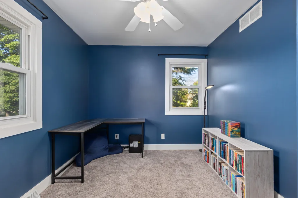 13687 New Holland Street Olive Township MI 49424