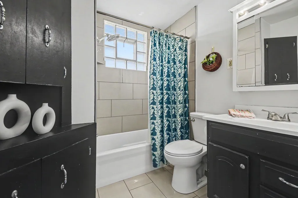 3810 Cheyenne Drive SW Grandville City MI 49418