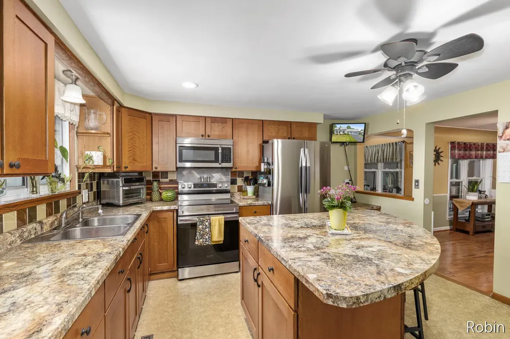 1213 Hayes Street NW Wright Township MI 49435