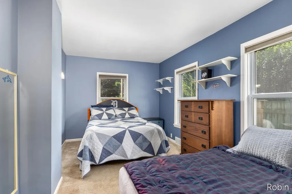1213 Hayes Street NW Wright Township MI 49435