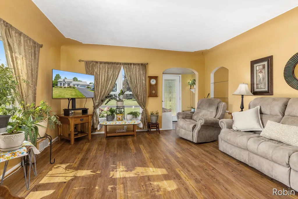 1213 Hayes Street NW Wright Township MI 49435