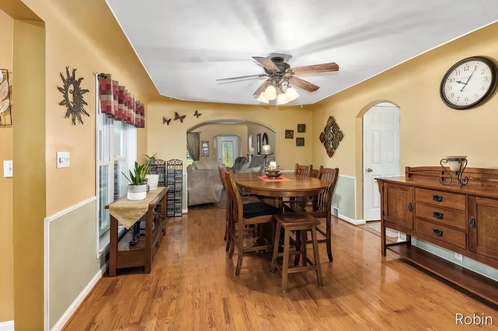 1213 Hayes Street NW Wright Township MI 49435