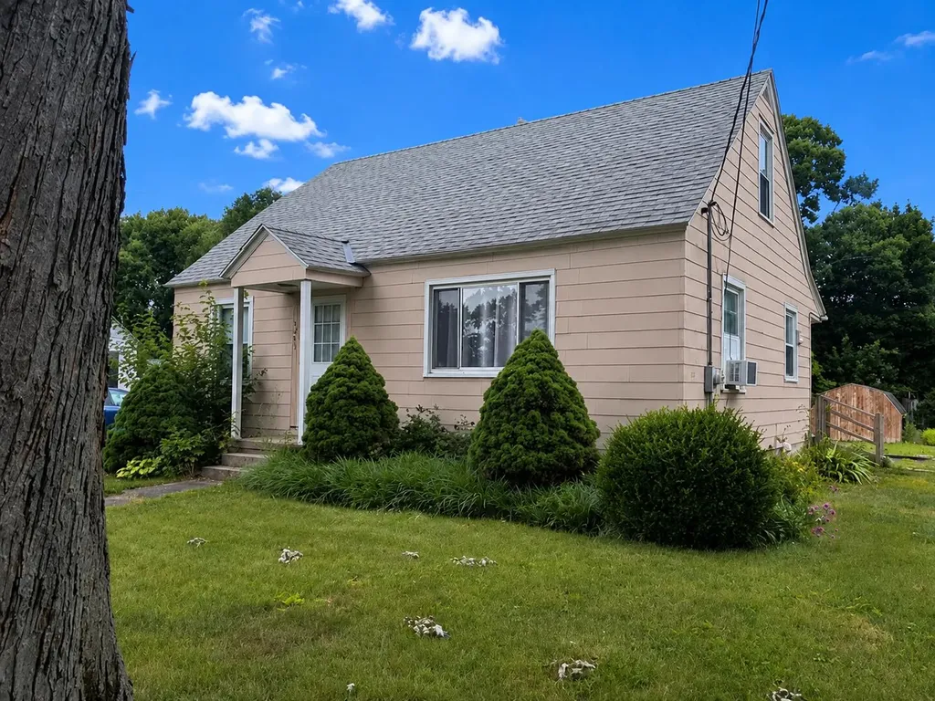1095 Vos Street Georgetown Charter Township MI 49428