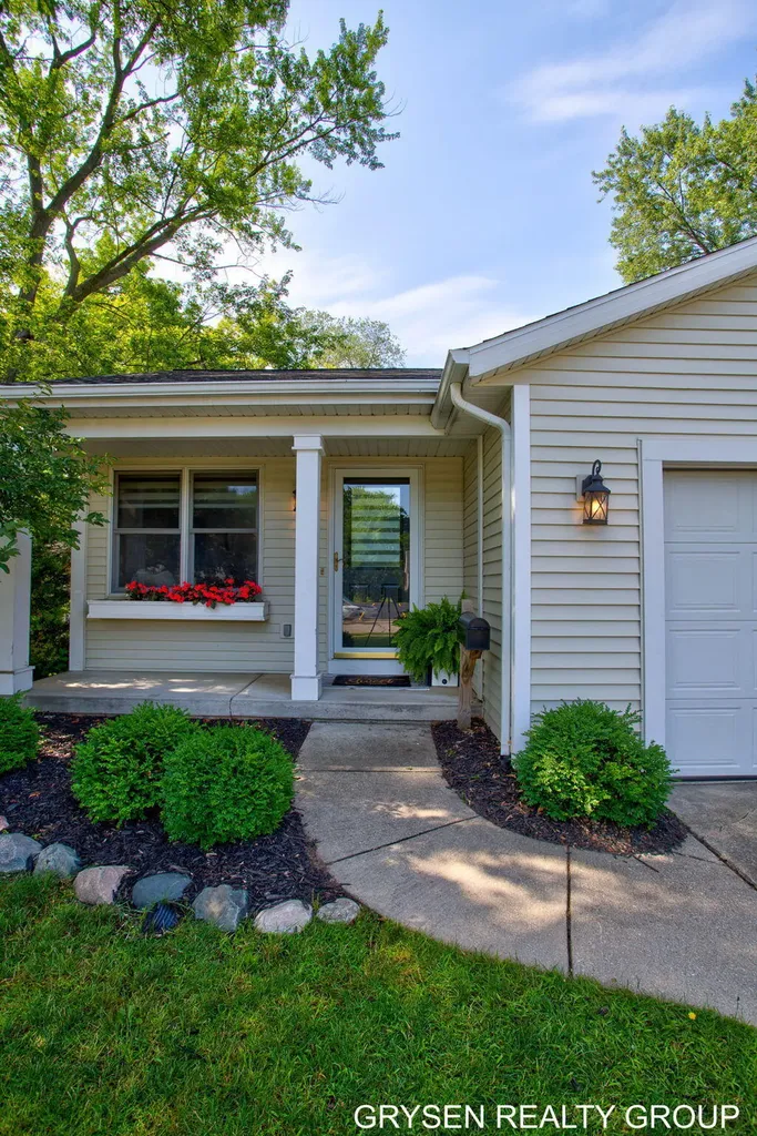 3106 Hudson Street Hudsonville City MI 49426