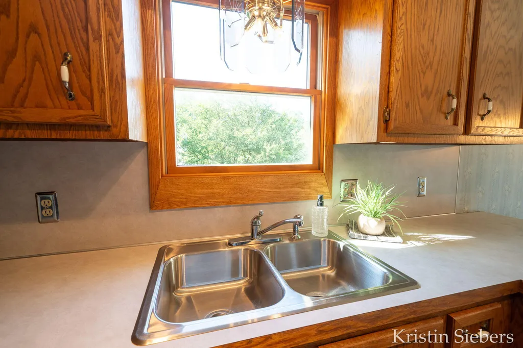 3220 Cornerstone Lane Holland Charter Township MI 49424