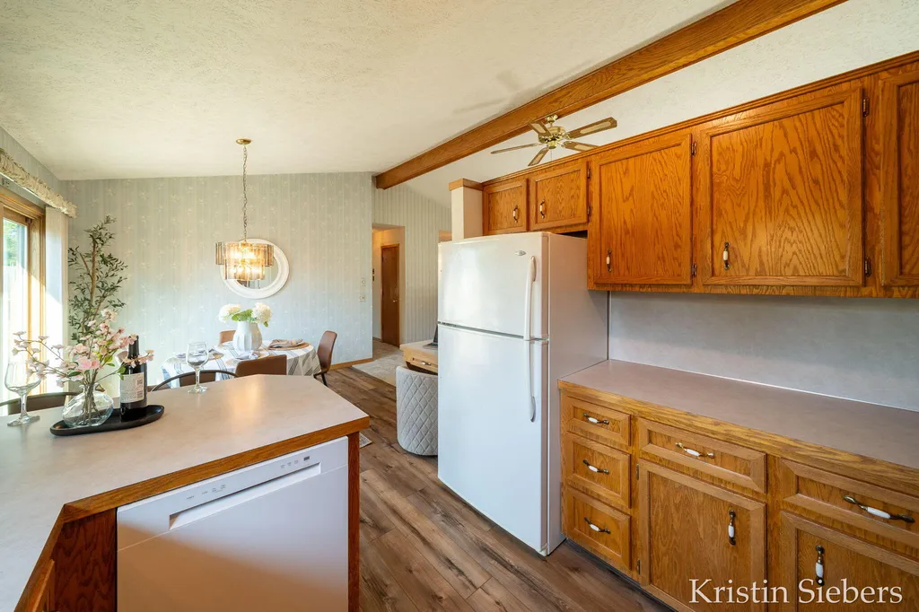 3220 Cornerstone Lane Holland Charter Township MI 49424