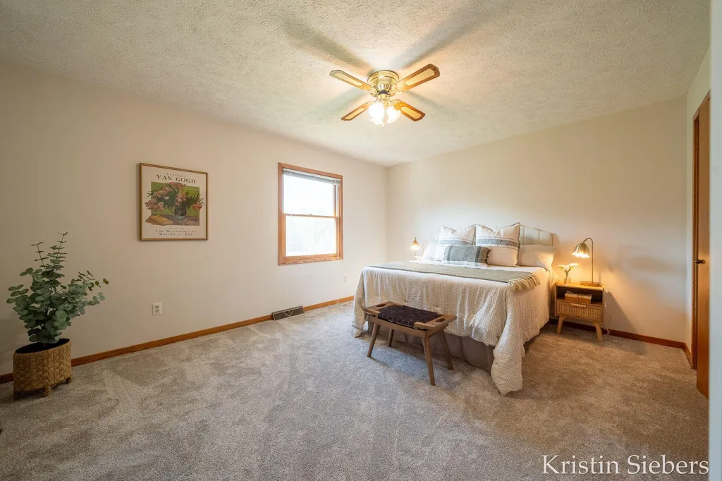 3220 Cornerstone Lane Holland Charter Township MI 49424