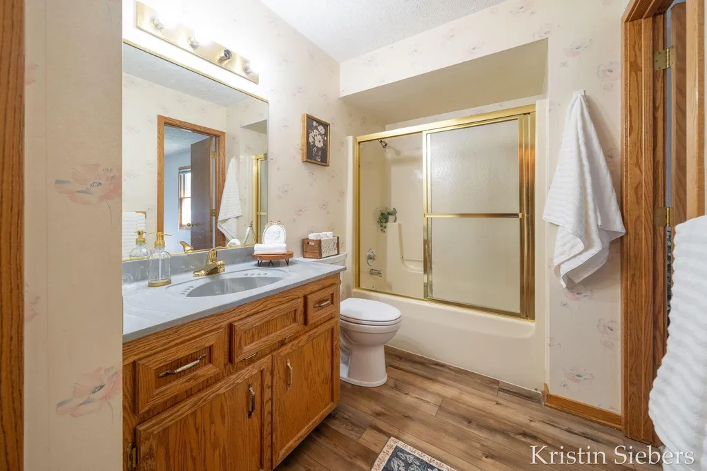 3220 Cornerstone Lane Holland Charter Township MI 49424