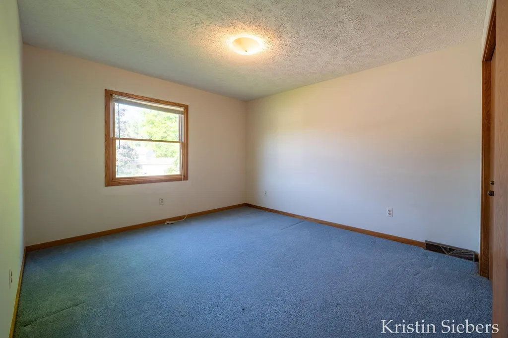 3220 Cornerstone Lane Holland Charter Township MI 49424