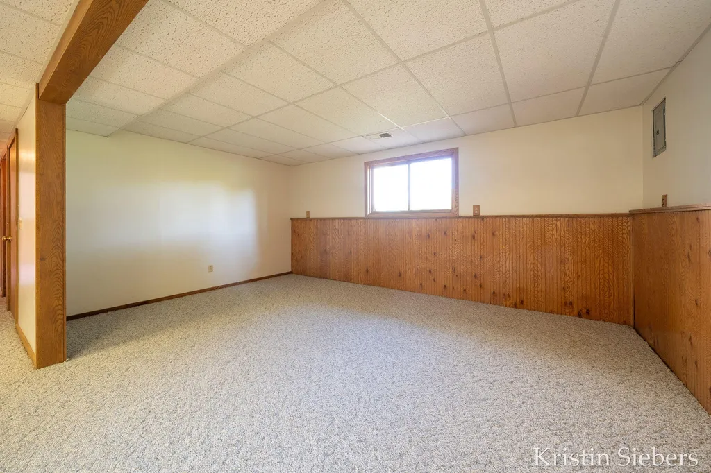 3220 Cornerstone Lane Holland Charter Township MI 49424