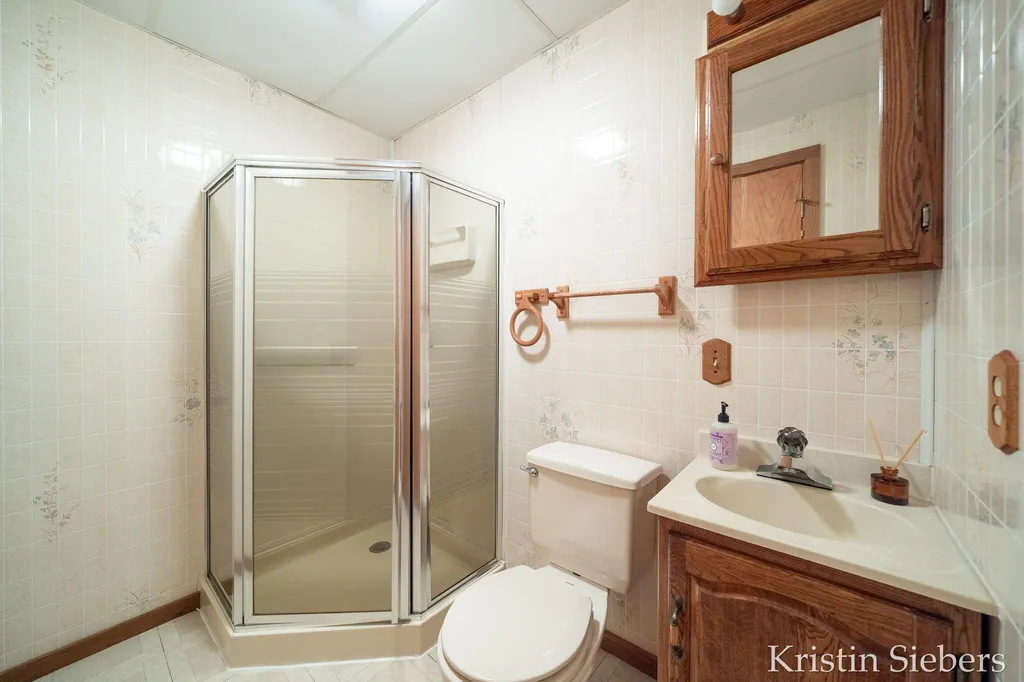 3220 Cornerstone Lane Holland Charter Township MI 49424