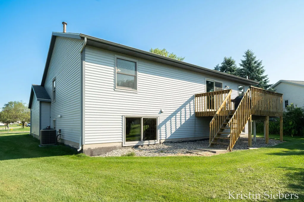 3220 Cornerstone Lane Holland Charter Township MI 49424