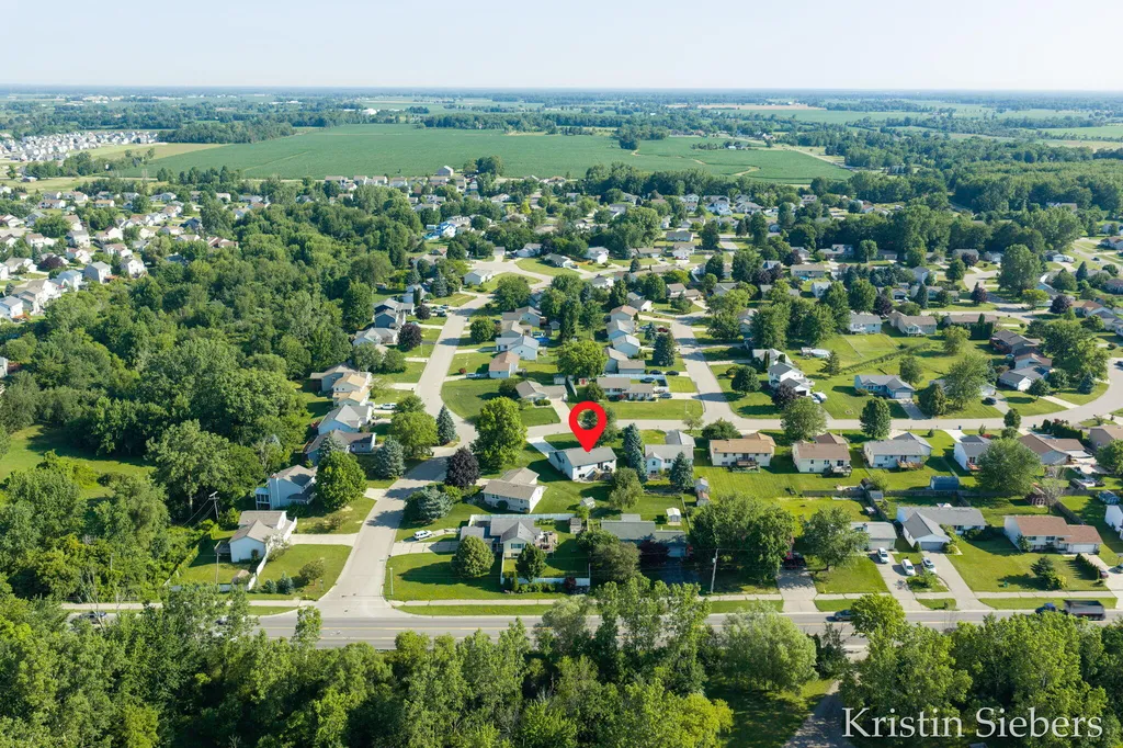 3220 Cornerstone Lane Holland Charter Township MI 49424