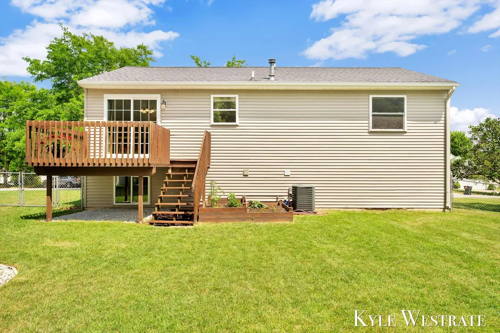 161 Rollingwood Drive Rockford City MI 49341