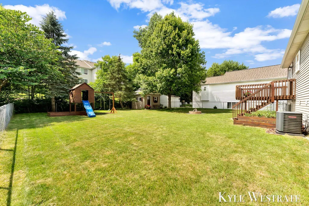 161 Rollingwood Drive Rockford City MI 49341