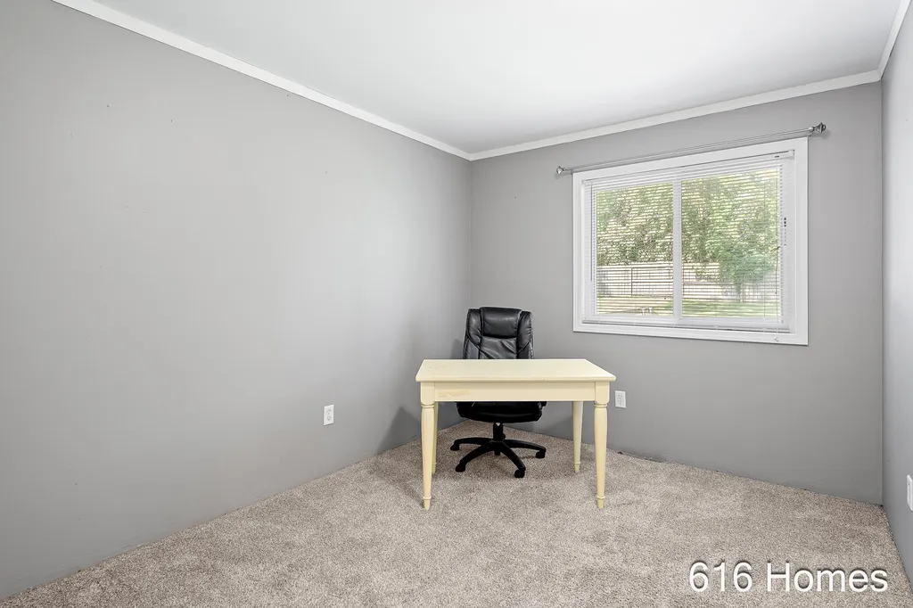1911 Benjamin Avenue NE Grand Rapids City MI 49505