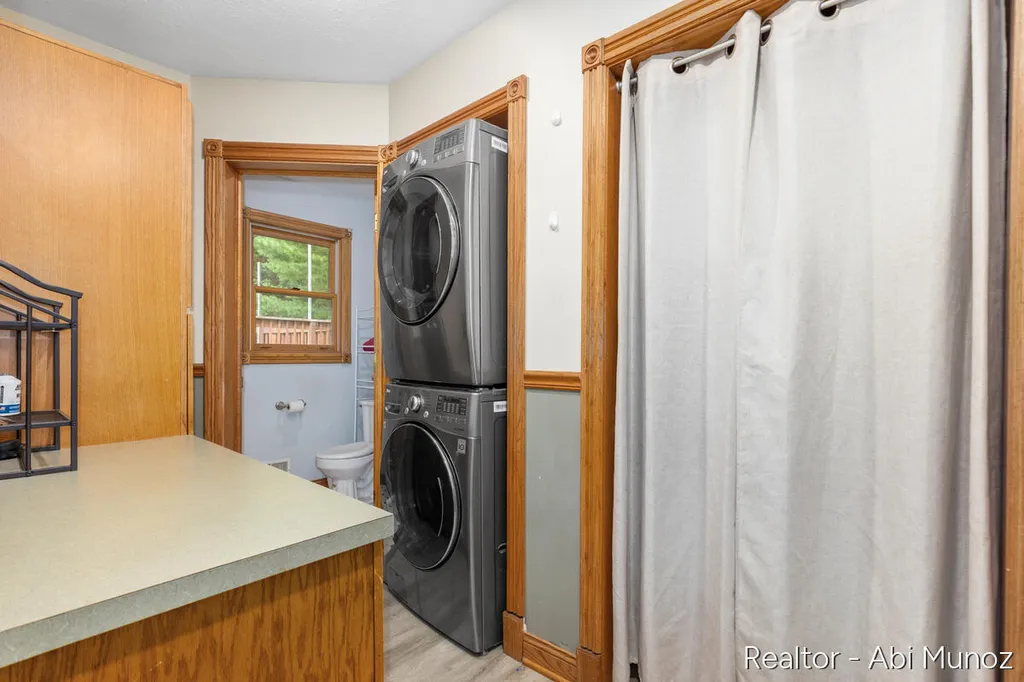 1171 Runway Drive SW Byron Township MI 49315