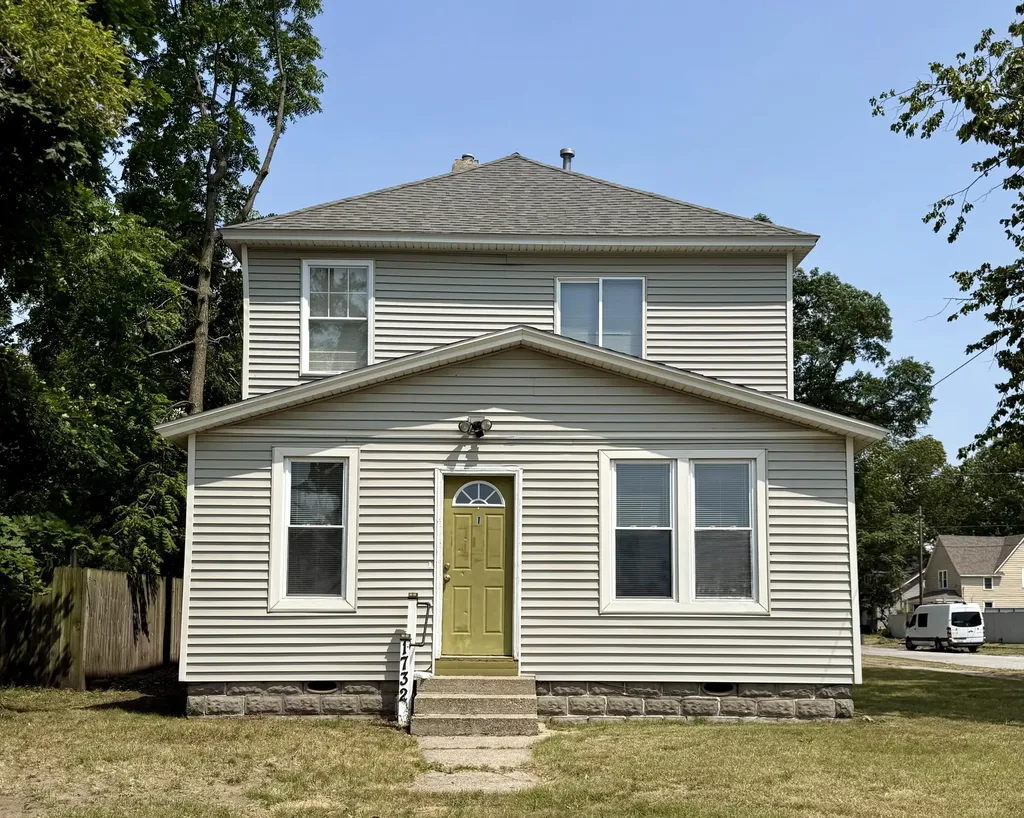 1732 7th Street Muskegon City MI 49441