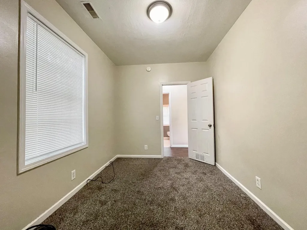 1732 7th Street Muskegon City MI 49441