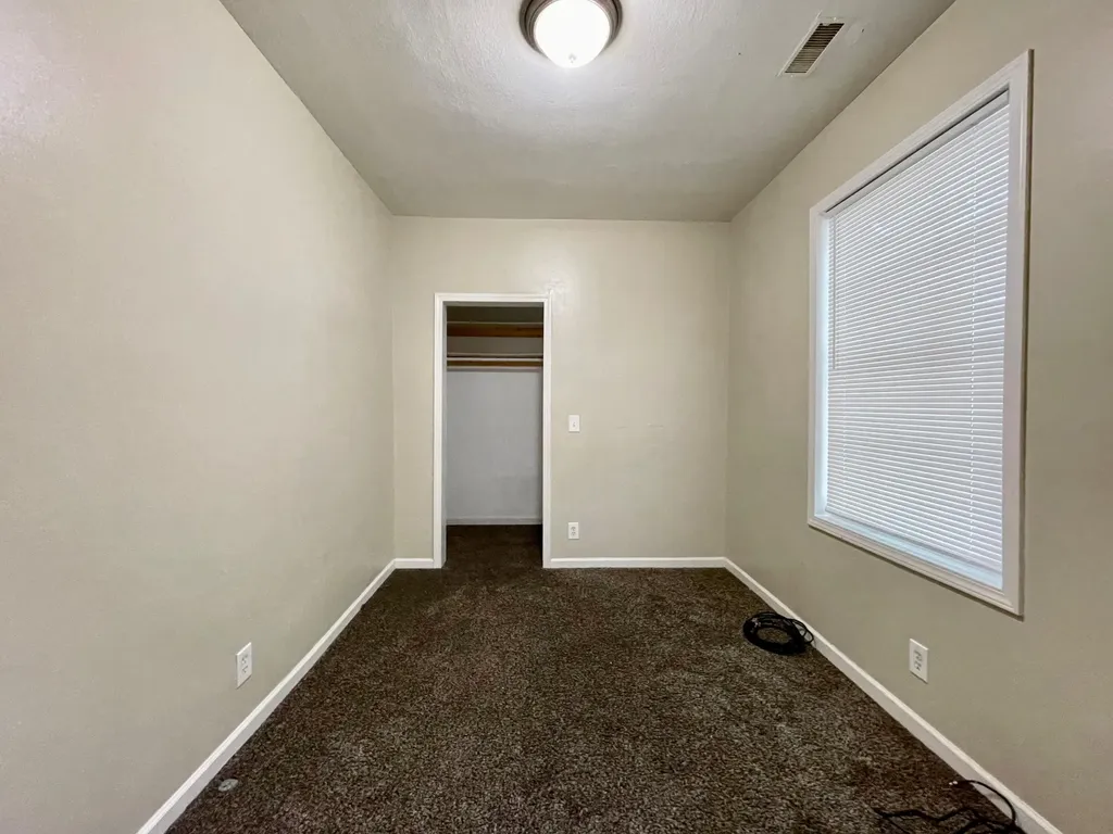 1732 7th Street Muskegon City MI 49441