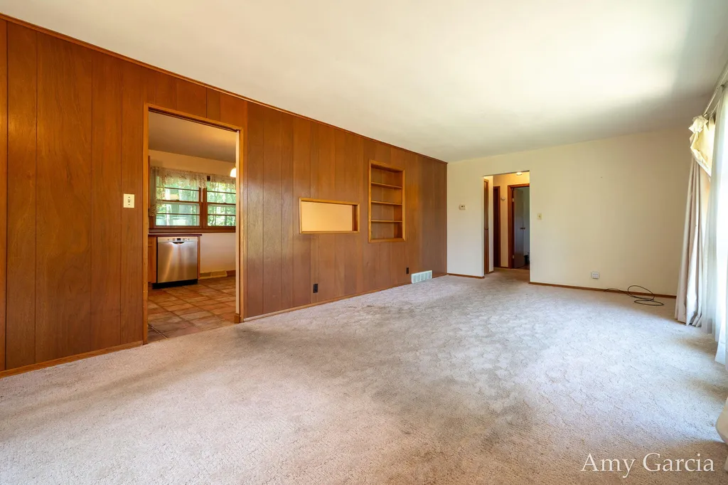 3530 11 Mile Road NE Algoma Township MI 49341